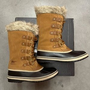NIB Sorel Joan of Arctic Boots